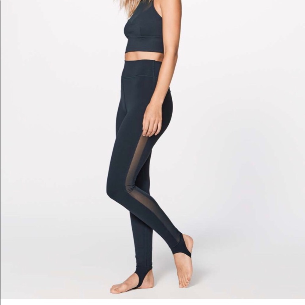 Adore your core leggings sz6
